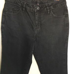 Women’s jag jeans